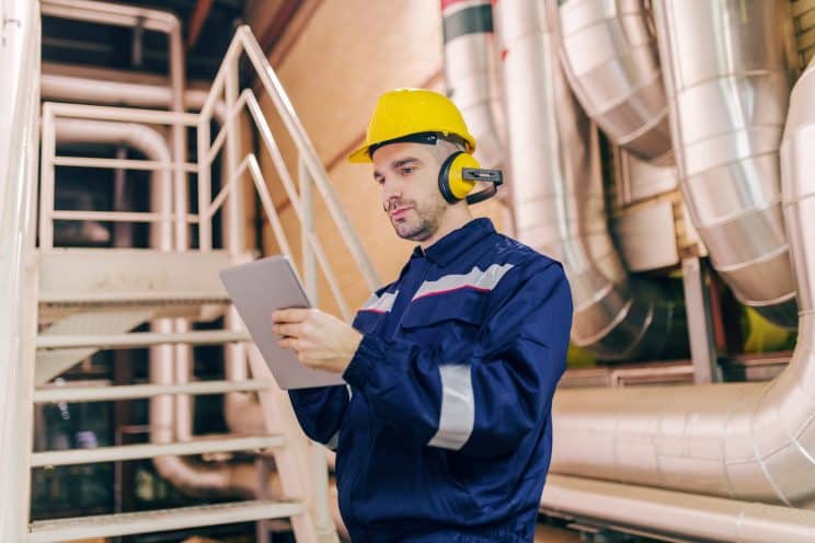 Mobile CMMS Software Moves as Fast as You